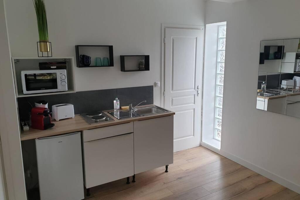 Studio 4 Henriville Ам'єн Екстер'єр фото